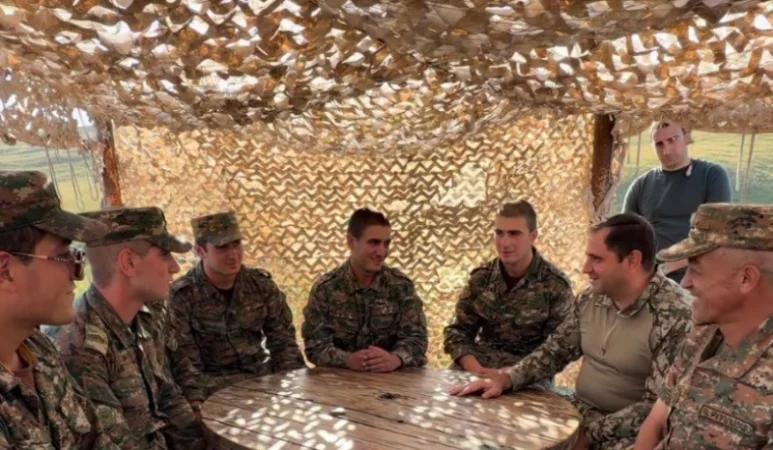 Direct Conversation with Conscripts on Duty: Papikyan