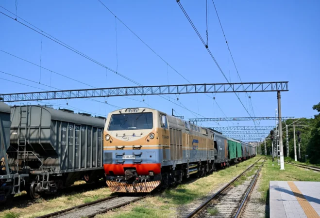 26 Wheat Wagons to Be Sent to Armenia Through Azerbaijan