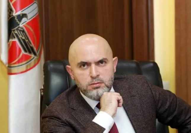 Դատախազությունը դատարան է դիմել Արմեն Աշոտյանից շուրջ 385 մլն դրամ բռնագանձելու պահանջով