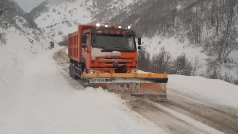 ՀՀ տարածքում մի շարք ավտոճանապարհներ փակ են բոլոր տեսակի տրանսպորտային միջոցների համար