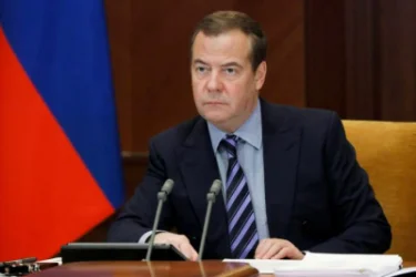 ‘Armenia Will Never Join the EU, but It Will Ruin Relations with Russia’ – Medvedev on Pashinyan