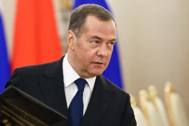 Медведев предсказал Зеленскому «печальную судьбу»