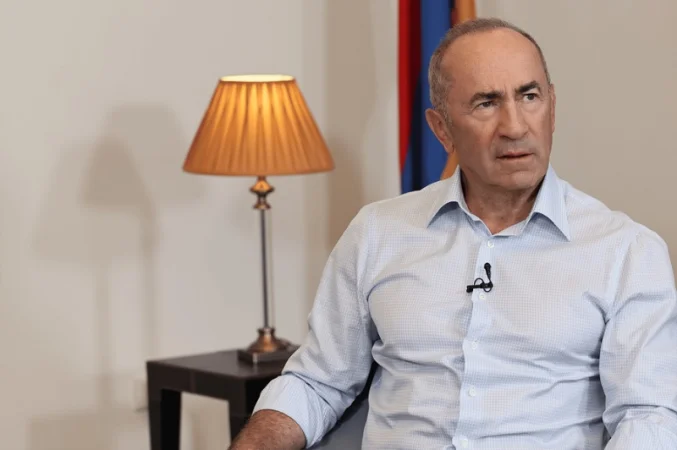 Ռոբերտ Քոչարյանի մոտ զարկերակային բարձր ճնշում է արձանագրվել․ նա տեղափոխվել է հիվանդանոց