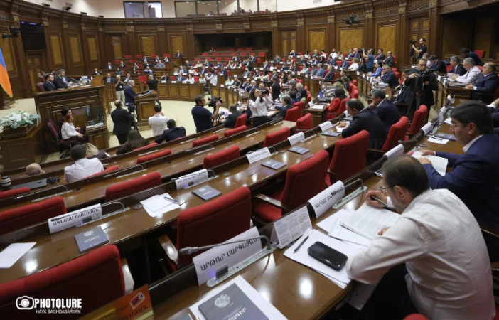 ԱԺ էթիկայի հանձնաժողովի կազմը հաստատվել է
