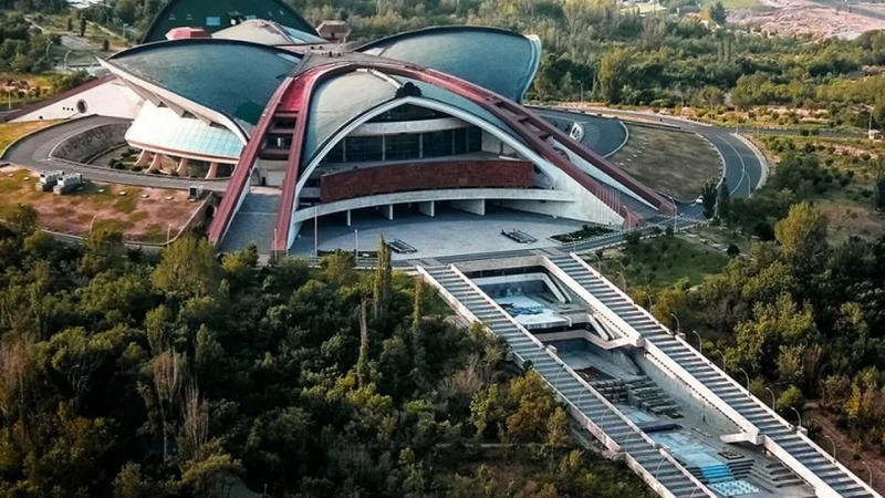 Discussion on the Armenian Apostolic Church in the National Assembly as Jehovah's Witnesses Hold Conference at Sports Complex