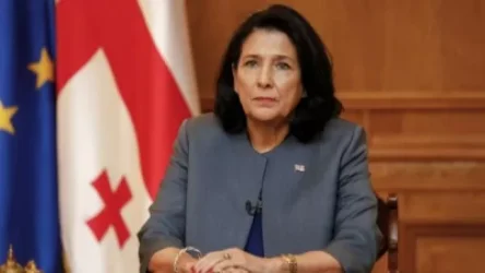 Վրաստանի նախագահը Երևանին և Բաքվին առաջարկել է բանակցել Թբիլիսիում