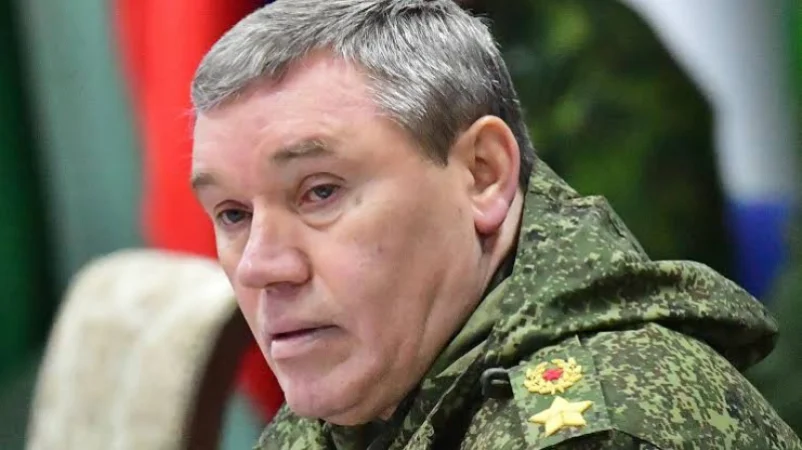 Российские войска продолжают наступление во всех направлениях - Герасимов