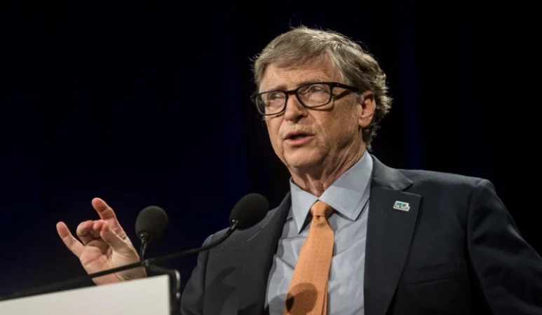 The World Is Not Ready: Bill Gates Warns of AI Era Dangers