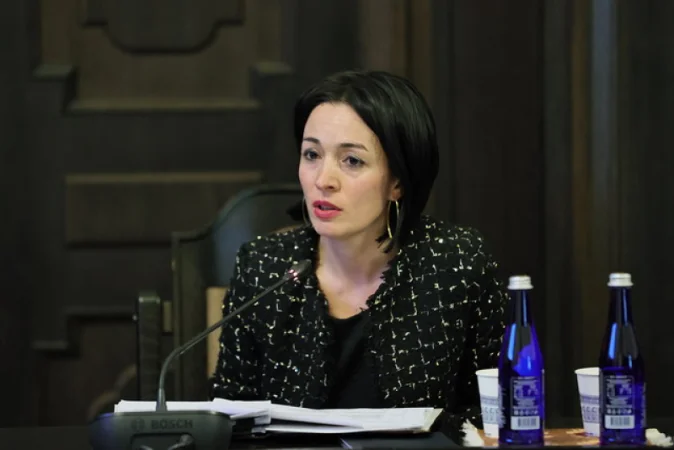 Ավելի շատ երիտասարդներ են մեկնում արտերկիր սովորելու․ Ժաննա Անդրեասյանը թվեր է ներկայացրել