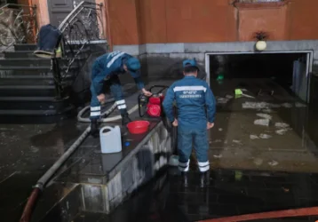 Հորդառատ անձրևի հետևանքով Գյումրիում նկուղներ են ջրալցվել. ՆԳՆ