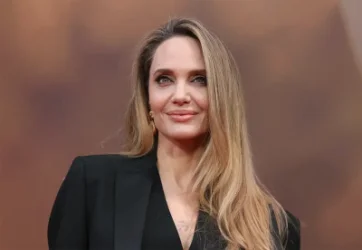 Angelina Jolie Visits Ukraine Again