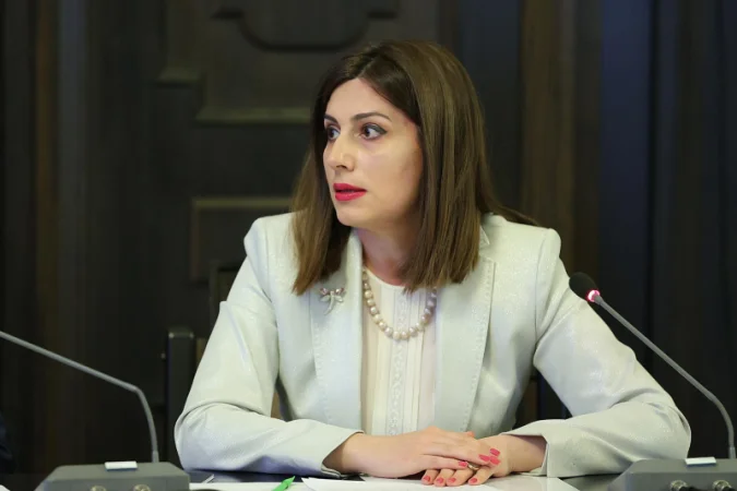 Issues Recorded in the First Months of Health Insurance Discussed