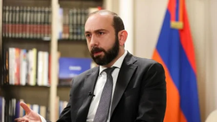 A Solution on Railways Will Benefit Armenia and Not Offend Russia: Mirzoyan