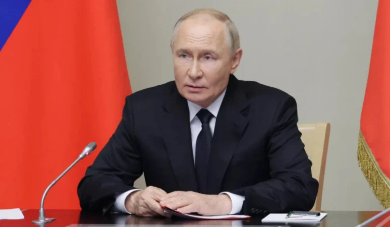 Нужно исключить любое разжигание вооруженных конфликтов. Путин
