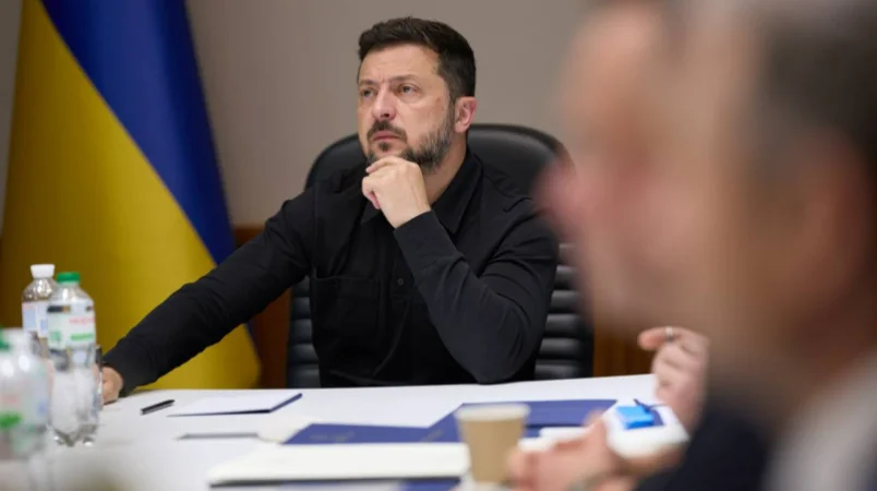 Ukraine Officially Warns Airlines of Flight Dangers in Russian Airspace
