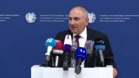 Video: Visa Regime for Russian Citizens Not Discussed, Says Pashinyan