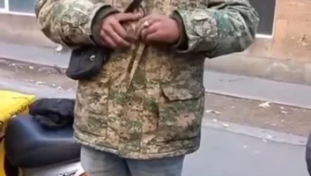 ՄԻՊ-ն անդրադարձել է օտարերկրացի տղամարդու` զինվորական բաճկոնը հանելու տեսանյութին