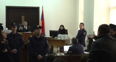 ՏԵՍԱՆՅՈՒԹ. Լարված իրավիճակ՝ 15 զինծառայողի կյանք խլած հրդեհի գործով նիստի ժամանակ