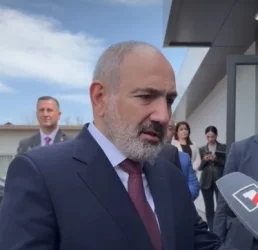 ՏԵՍԱՆՅՈՒԹ․ Չեմ բացառում, որ Տավուշում կհայտնվեն նշաններ, որի մի կողմում գրված կլինի ՀՀ, մյուս կողմում՝ Ադրբեջան․ Փաշինյան