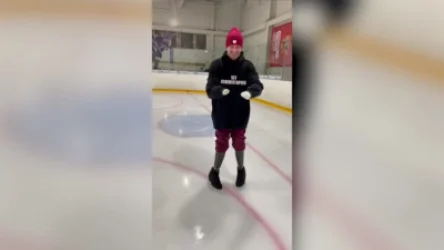 ՏԵՍԱՆՅՈՒԹ. Գեղասահորդ Ռոման Կոստոմարովը ցույց է տվել` ինչպես է անդամահատված վերջույթներով սահում սառույցի վրա