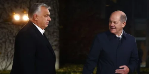 Շոլցը Օրբանին համոզել է դուրս գալ սուրճ խմելու․ ինչ է կատարվել ԵՄ գագաթնաժողովին