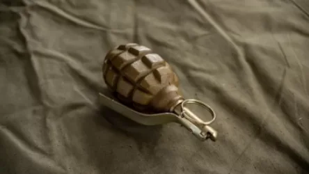 Երևանում անհայտ անձը հափշտակել է 50 մլն դրամ, ապա նռնակ նետել դրամի փոխանակման կետի տարածք