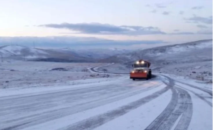 «Ճանապարհային դեպարտամենտ»-ը տեղեկացնում է, թե որ մարզերում է այս պահին ձյուն տեղում