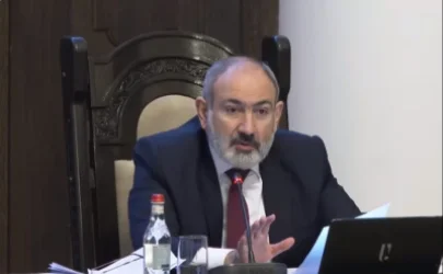 ՏԵՍԱՆՅՈՒԹ․ Էս գլխից եթե վարորդը roadpolice.am-ում գրանցվի և ԴԱՀԿ գումարի կեսը վճարի՝ կզրոյացվի. Փաշինյան