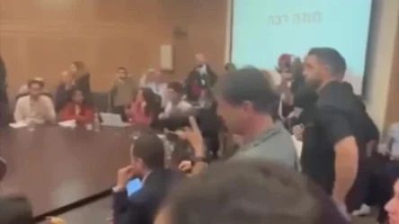 ՏԵՍԱՆՅՈՒԹ. Լարված իրավիճակ Իսրայելի ԱԺ-ում. պատանդների ընտանիքները պահանջում են վերադարձնել իրենց հարազատներին