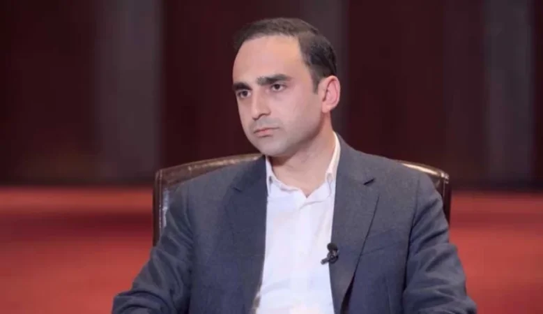 Ա և Բ գոտիների ավտոկայանատեղիները այսօր և վաղը կգործեն անվճար. Ավինյան