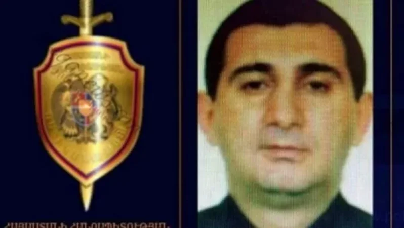 Բա որ քրեական ենթամշակու՞յթ էի, խի՞ էր եկել ոտերս ընգել. «Վստրեչի Ապեր». Asekose.am