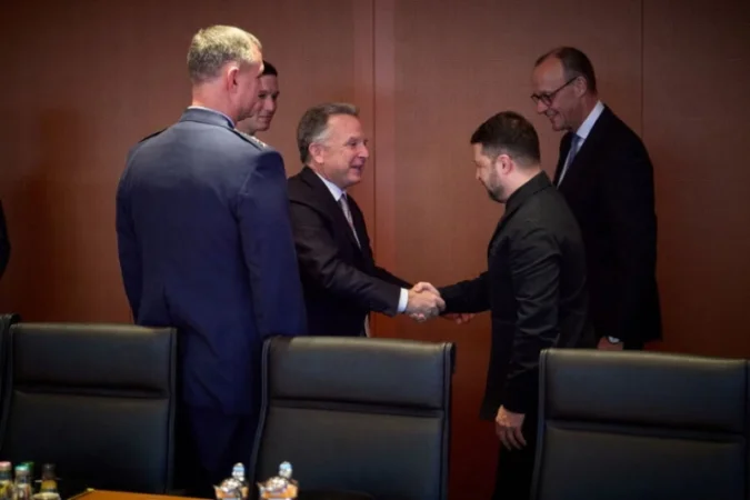 Զելենսկին զրույց է Ուիթքոֆի հետ․ Զապորոժյեի ատոմակայանի հարցերը մնում է չլուծված