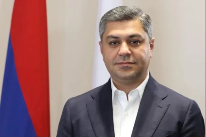 Սահմանադրական կարգի տապալման դասական օրինակ․ Արթուր Վանեցյան