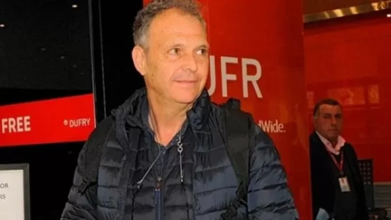 Հայաստանի ֆուտբոլի հավաքականի գլխավոր մարզիչ Խոակին Կապառոսը վերադարձել է Իսպանիա