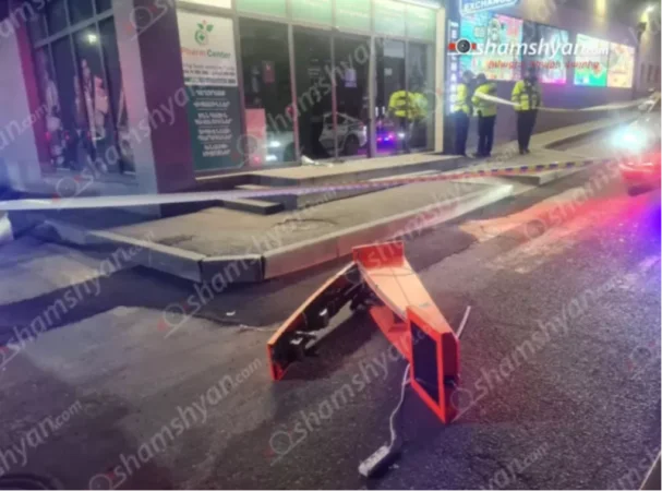 3 միլիոն դրամ են գողացել Երևանում հայտնի սուպերմարկետից. ջարդել են ապակիները, ապա կոտրել տերմինալը