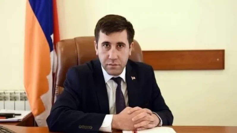 ԳՇ պետը չի կարող «իրավունքի ուժով» համարվել պաշտոնից ազատված. Մելիքյան