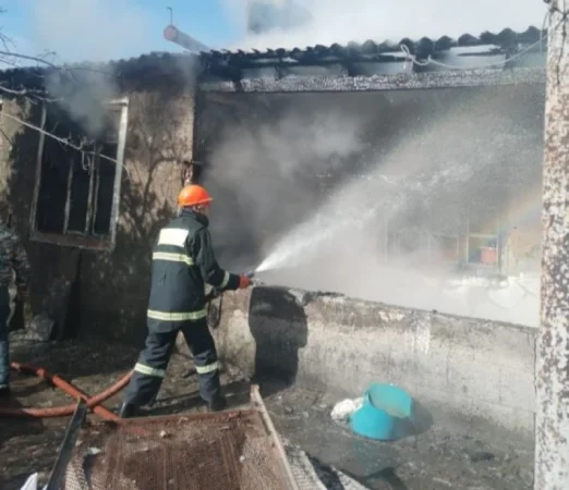 Հրդեհ՝ Եղեգնաձորում. 3-ամյա երեխան այրվածքներով հիվանդանոց է տեղափոխվել