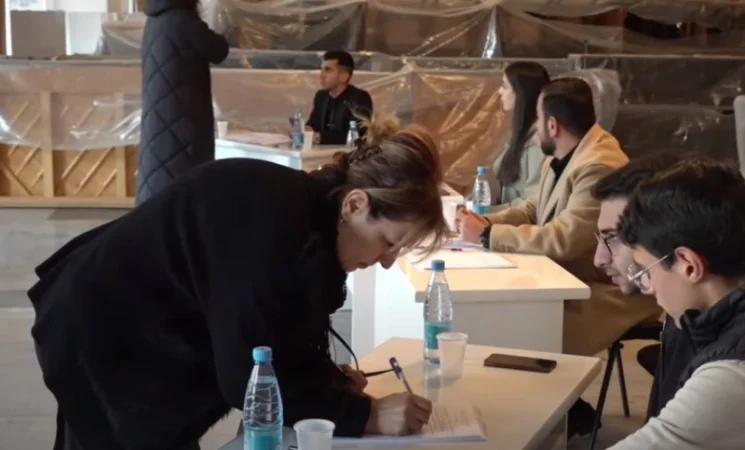 Ստորագրահավաք՝ Կոնսերվատորիայում` ընդդեմ բուհն «Ակադեմիական քաղաք» տեղափոխելուն