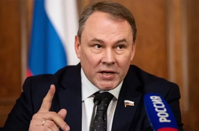 «Մենք կսպանենք բոլոր ֆրանսիացի զինվորներին, որոնք կժամանեն Ուկրաինայի տարածք». Պյոտր Տոլստոյ