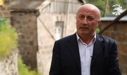 Տներից մեկի պատուհանի վրա կրակել են մեծ տրամաչափի զենքով. Մովսես գյուղի վարչական նախկին ղեկավար