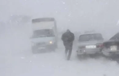 Սաստիկ բքի պատճառով Թթուջուր-Նավուր ավտոճանապարհը փակ է բոլոր տեսակի տրանսպորտային միջոցների համար