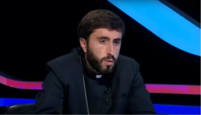 Տեր Արամ քահանա Ասատրյանը հանդես է եկել հայտարարությամբ