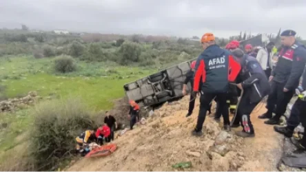 Անթալիայում ավտոբուսի վթարի հետևանքով 8 մարդ զոհվել է, 26-ը՝ վիրավորվել