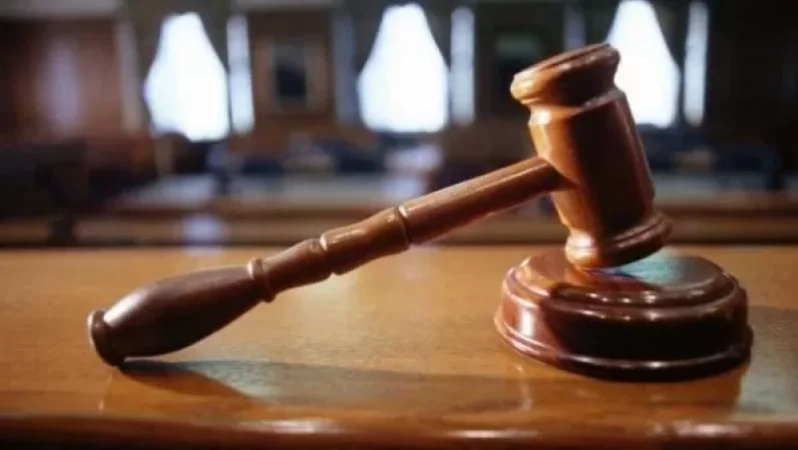 Չենթարկվող դատավորների դեմ կոմպրոմատներ հավաքելու համար նրանց աշխատասենյակներում գաղտնալսող սարքեր են տեղադրվել. «Ժողովուրդ»