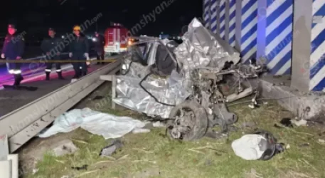 ԼՈՒՍԱՆԿԱՐՆԵՐ․ Խոշոր վթար՝ Արարատի մարզում․ վարորդը տեղում մահացել է