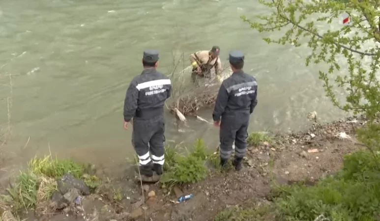 Կդադարեն արդյոք 2 ամյա երեխայի որոնողական աշխատանքները