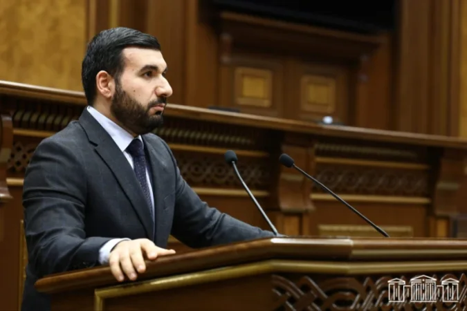 Գնացեք Ռոբերտ Քոչարյանին կասեք՝ ինչի մասին խոսի, եթե իհարկե կարող եք. Վահագան Ալեքսանյան