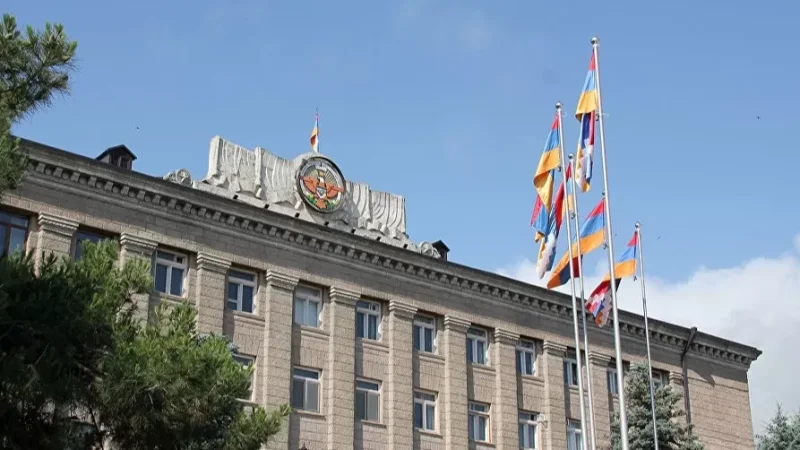 Արցախի նախագահականում ևս 8 անձ հեռացվել է պաշտոնից