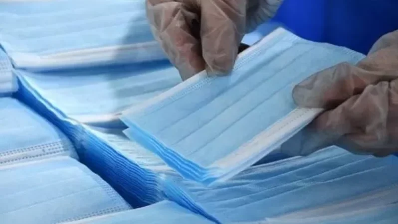 Հայաստանի անունից Լոս Անջելեսին տրամադրվել է 100 հազար հատ բժշկական դիմակ