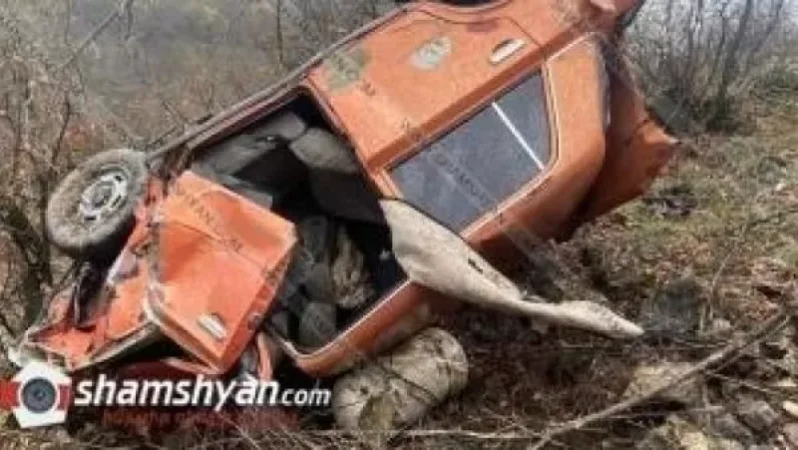 Քաղաքացին առևանգված ավտոմեքենայով բախվել է «Հայինկասացիա»-ի УАЗ-ին, այնուհետև 06-ին
